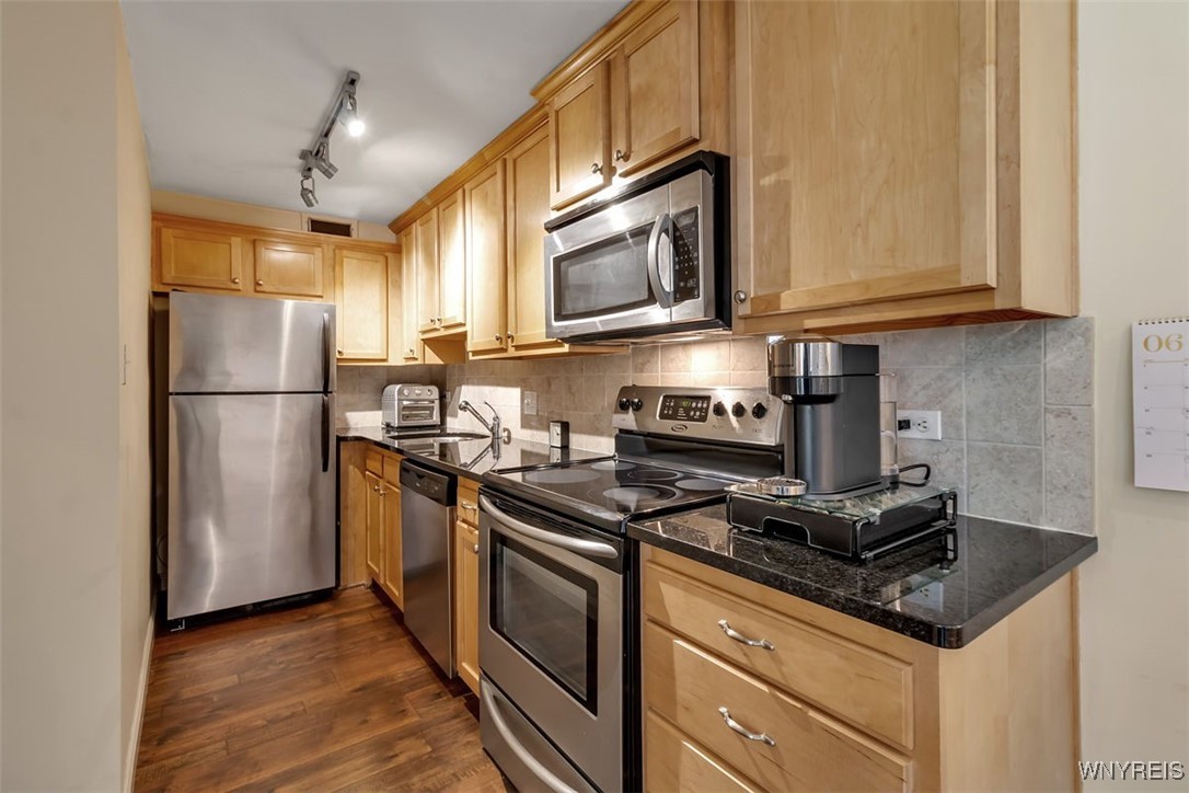 photo 2 : 849 Delaware Avenue 205, Buffalo NY 14209