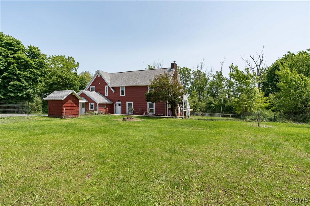photo TJ: 621 North Hycliff Drive, Watertown City NY 13601
