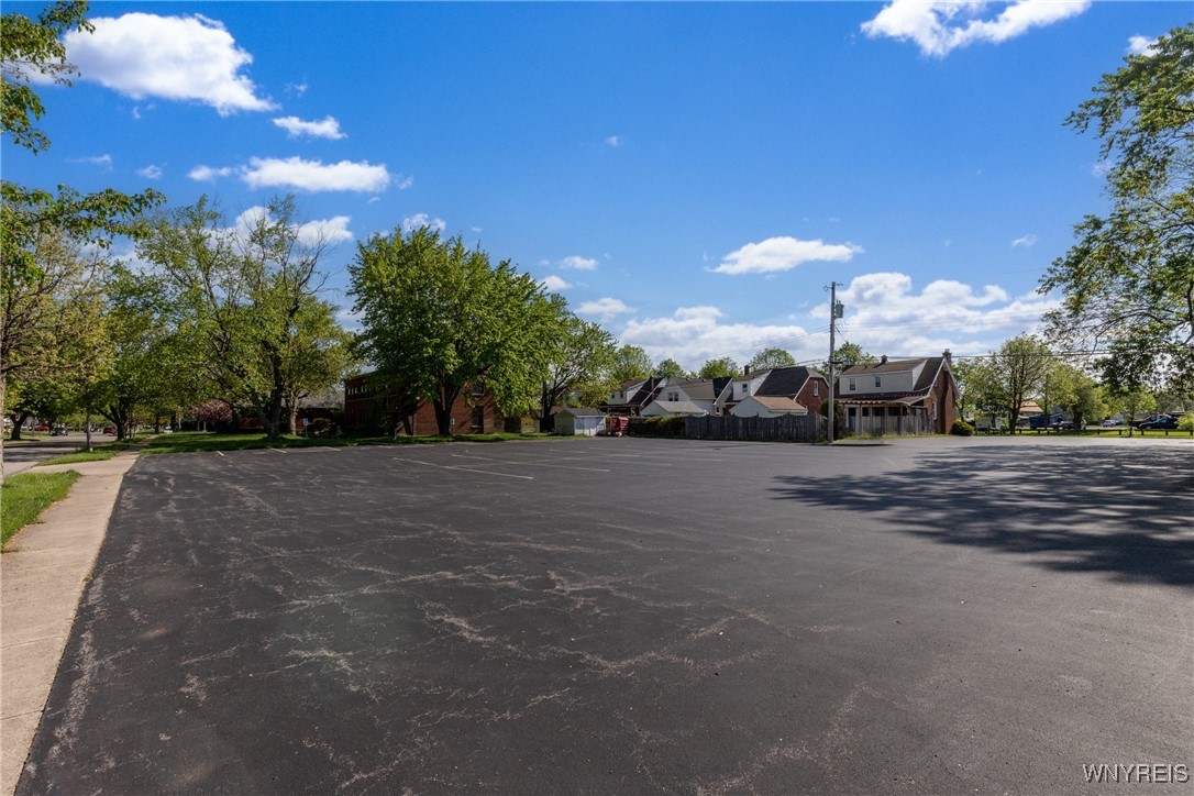 photo 3 : 45 Dalton Drive, Tonawanda NY 14223