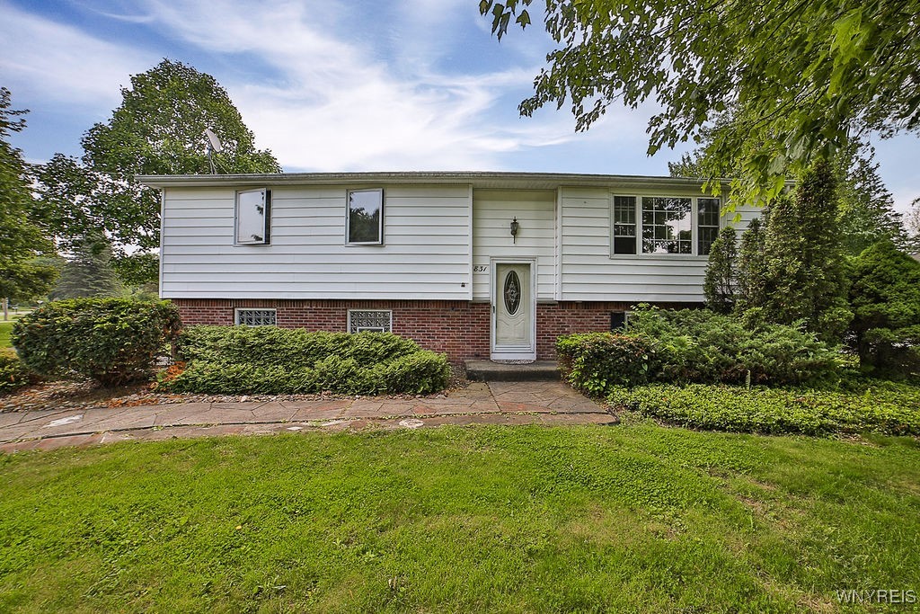 photo 0: 831 West Gebhard Lane, Alden NY 14004