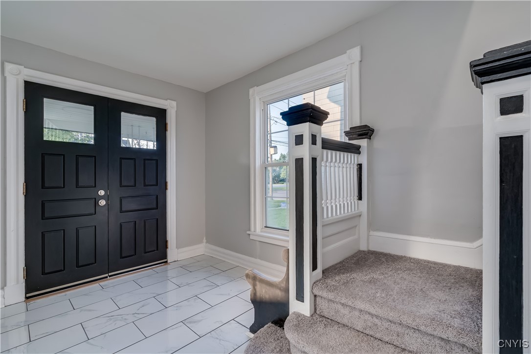 photo 2 : 117 Flower Avenue West, Watertown City NY 13601