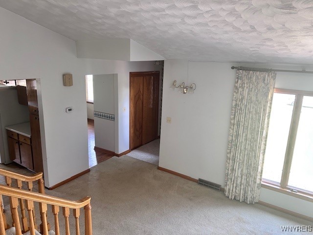 photo 3 : 3132 Lower Mountain Road, Cambria NY 14132