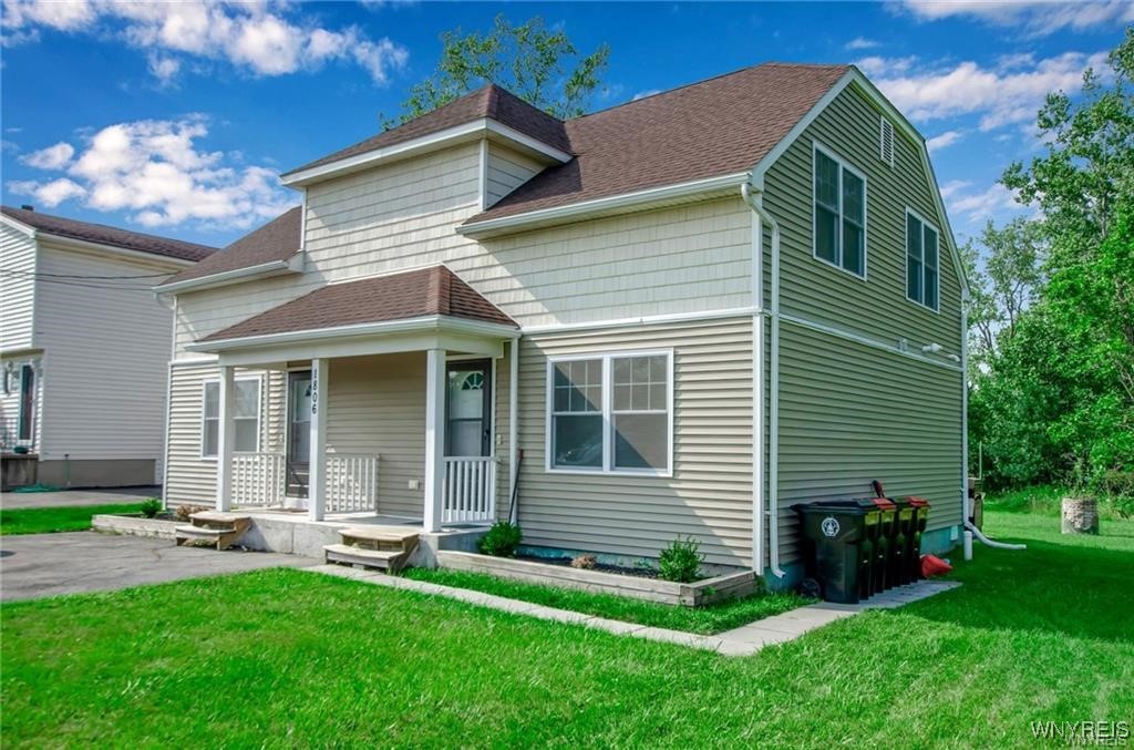photo Nt7UldFgsk3EgKu6mo: 1806 Como Park Boulevard, Lancaster NY 14086