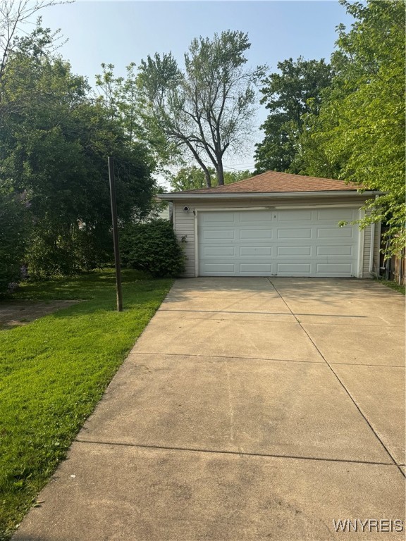 photo 3 : 1317 Mckinley Parkway, Lackawanna NY 14218