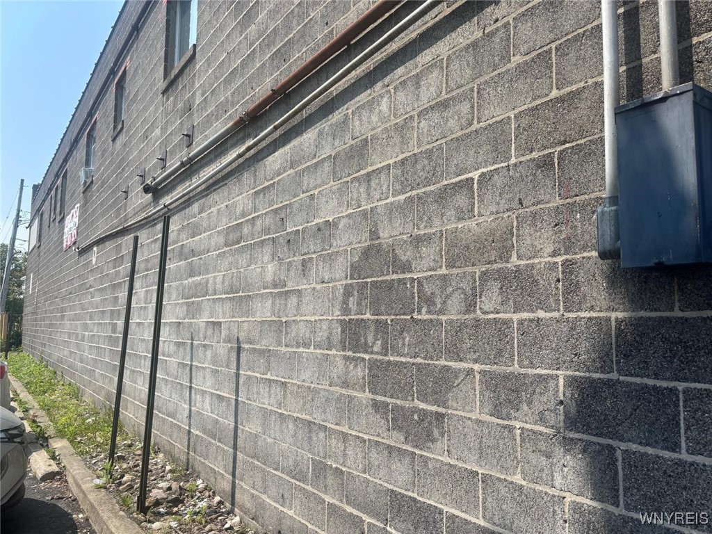 photo undefined: 1715 Pine Avenue, Niagara Falls NY 14301