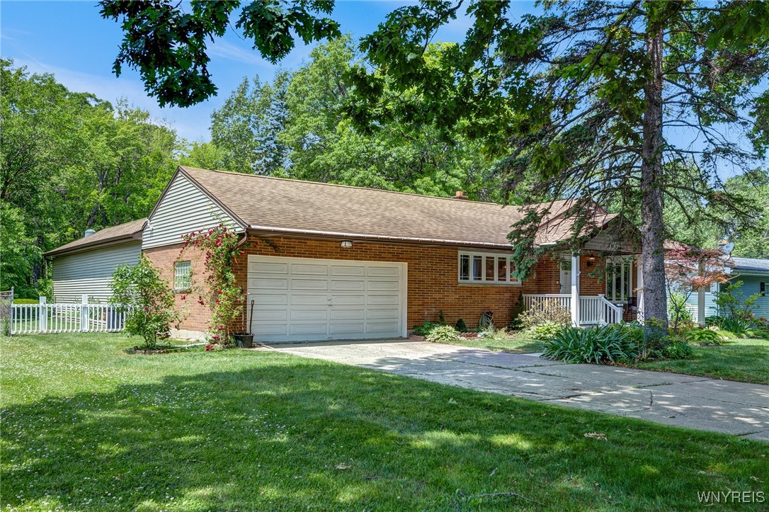 photo 3 : 5092 Dana Drive, Lewiston NY 14092