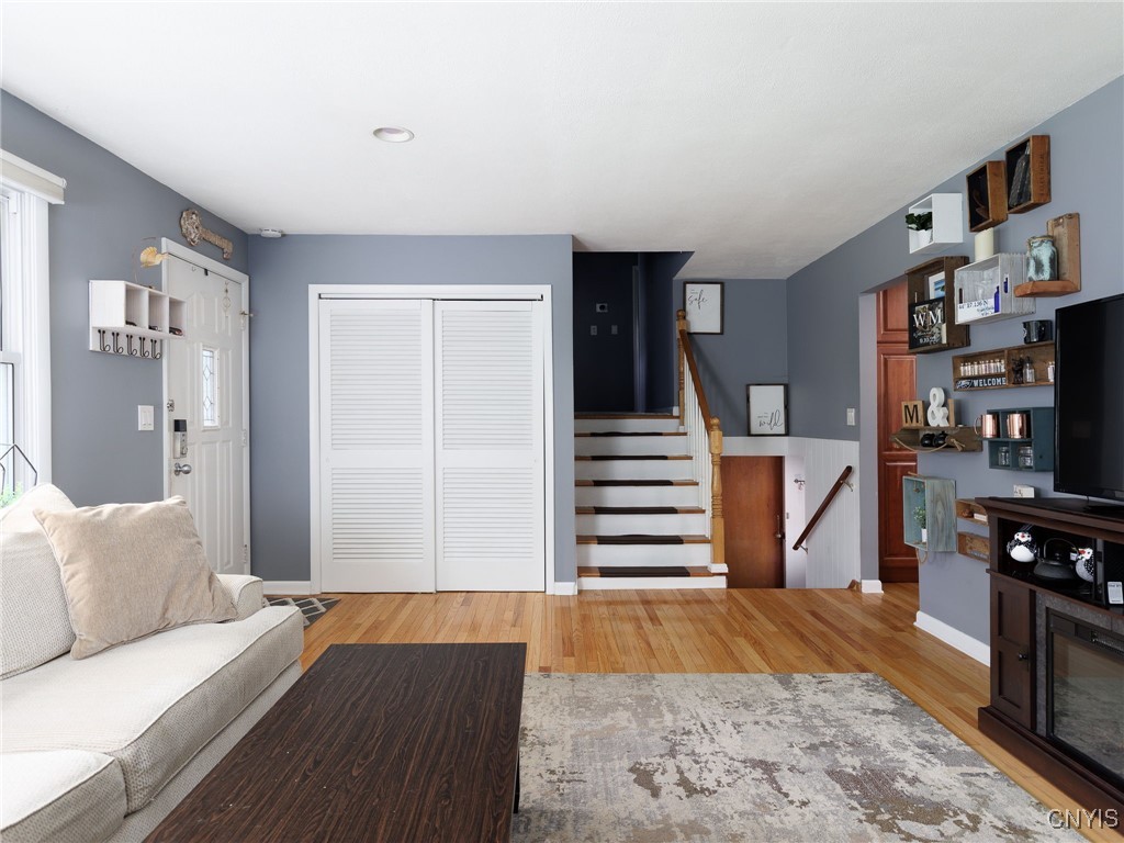 photo 4 : 22415 Riverbend Drive East, Le Ray NY 13601
