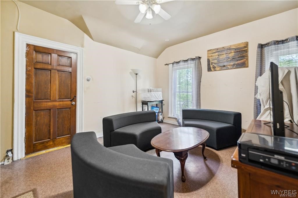 photo 4 : 340 Rhode Island Street, Buffalo NY 14213