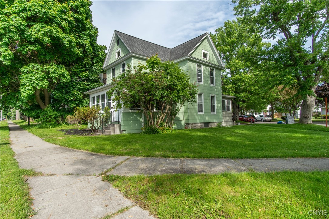 photo 3 : 531 South Massey Street, Watertown City NY 13601