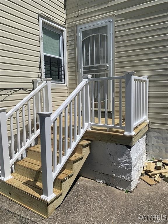 photo zqCVaTOyM5w4K-emTSvzfRVxMVW-w: 395 Ontario Street, Buffalo NY 14207