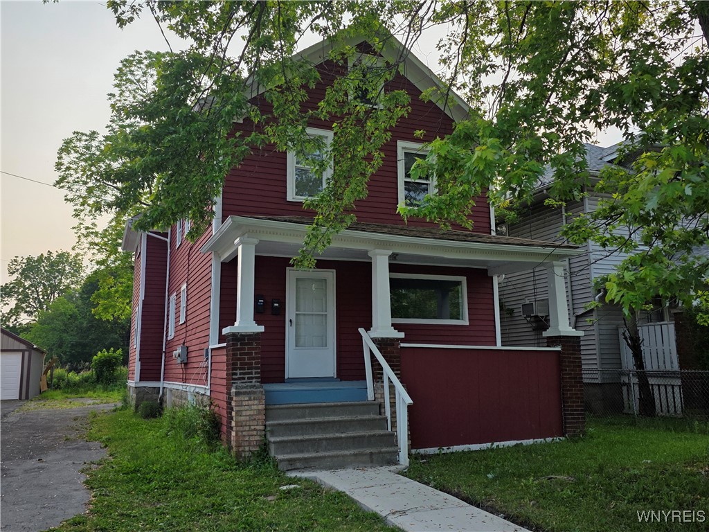 photo 0: 1618 16th Street, Niagara Falls NY 14305