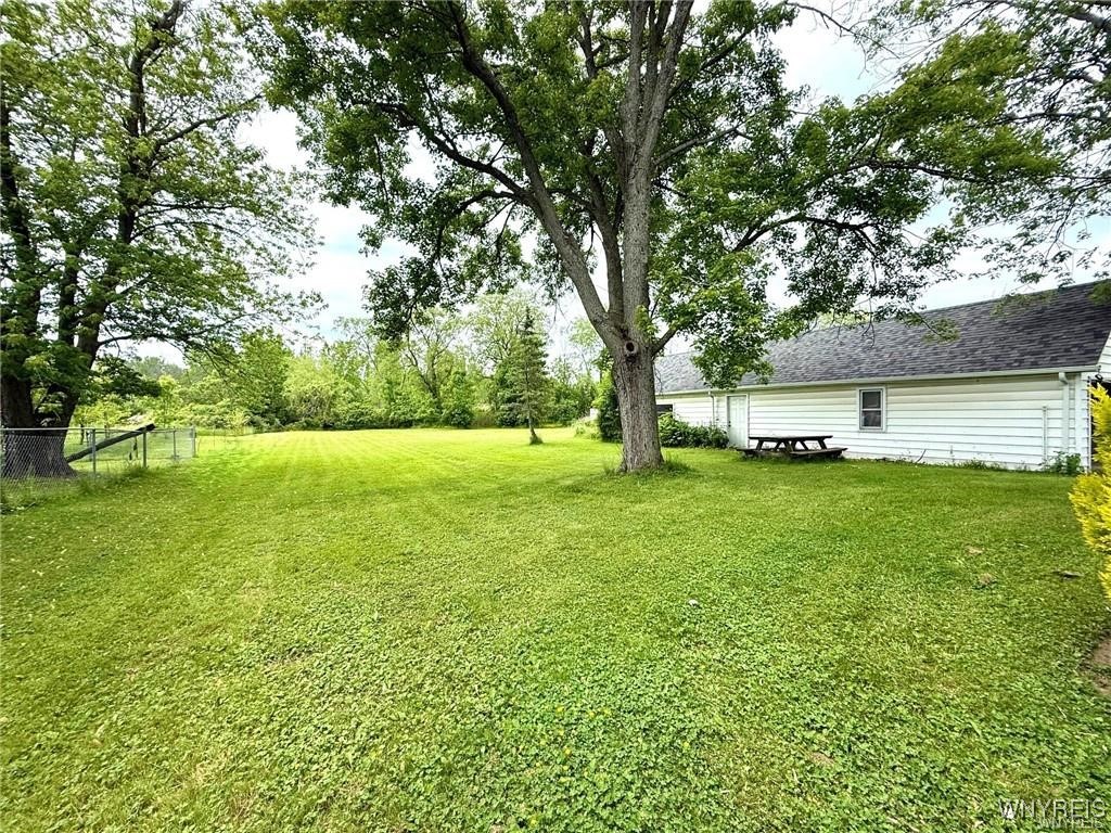 photo 4 : 2538 Niag Falls Boulevard South, Wheatfield NY 14304