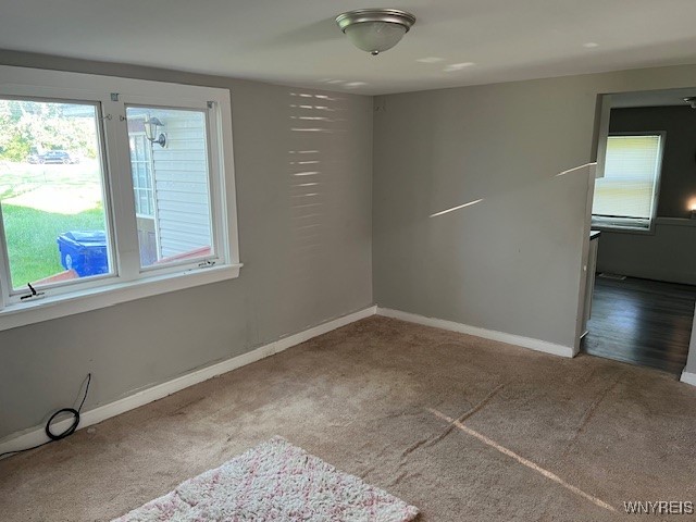 photo 3 : 475 East And West Road, West Seneca NY 14224