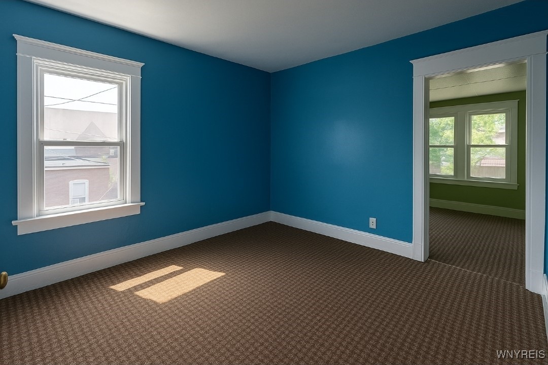 photo 3 : 472 Leroy Avenue, Buffalo NY 14215