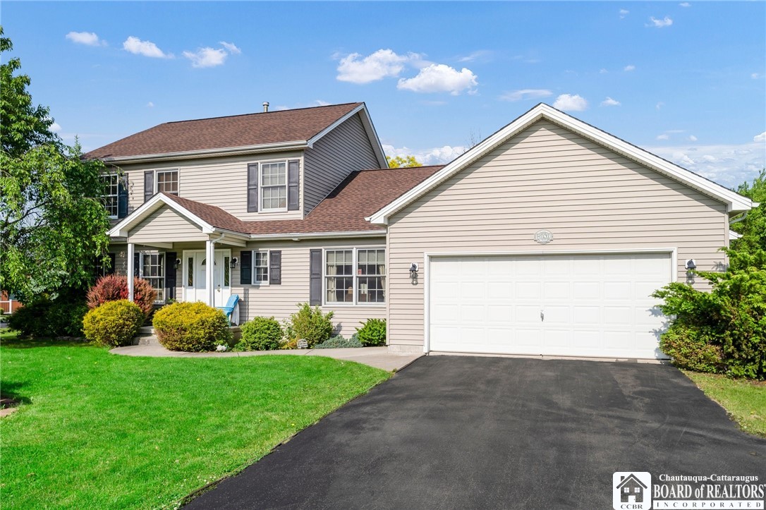 photo ptvM: 7080 Goodrich Road, Clarence NY 14032
