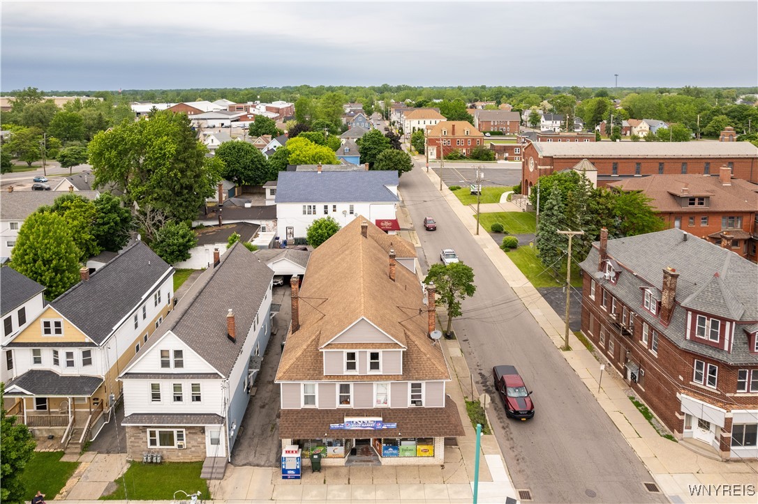 photo N7sfkSELdIQOanIEd-oNEsaZ3iw6uQ: 706 Terrace Boulevard, Lancaster NY 14043