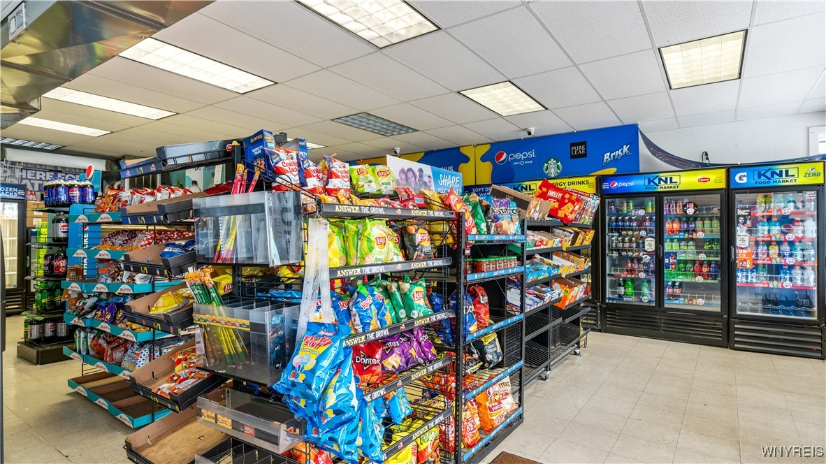 photo 3 : 706 Terrace Boulevard, Lancaster NY 14043