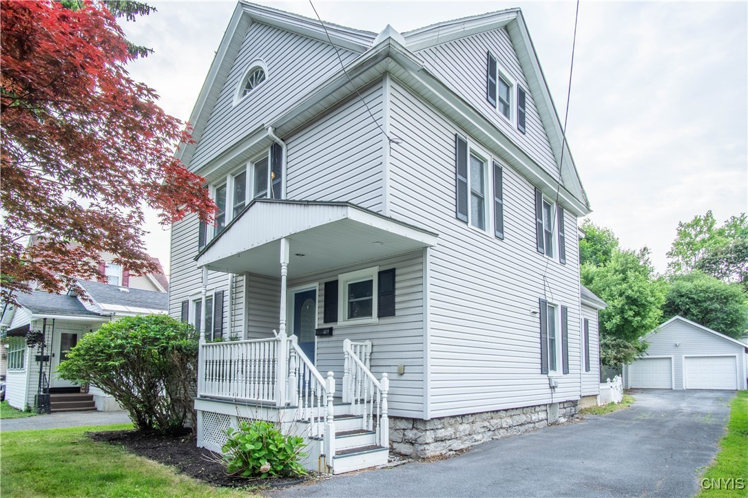 photo 4 : 312 West Woodruff Street, Watertown City NY 13601