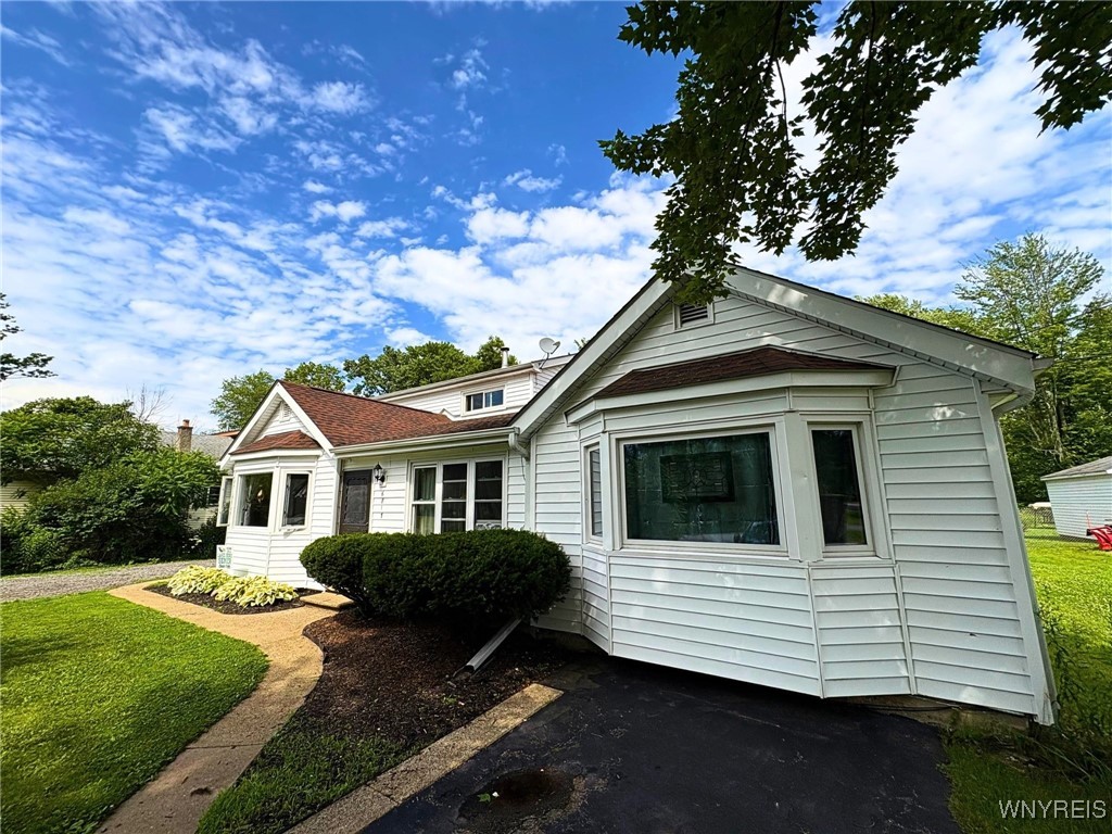 photo 2 : 6817 Revere Drive, Evans NY 14047