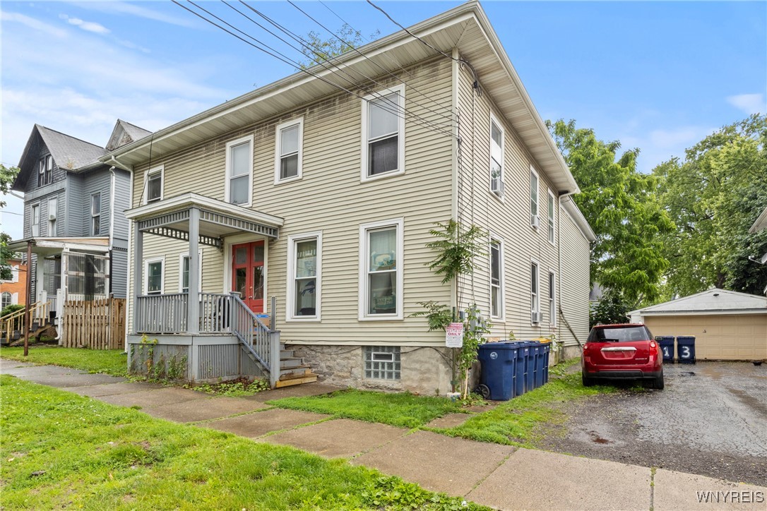 photo 1 : 89 Pine Street, Lockport City NY 14094