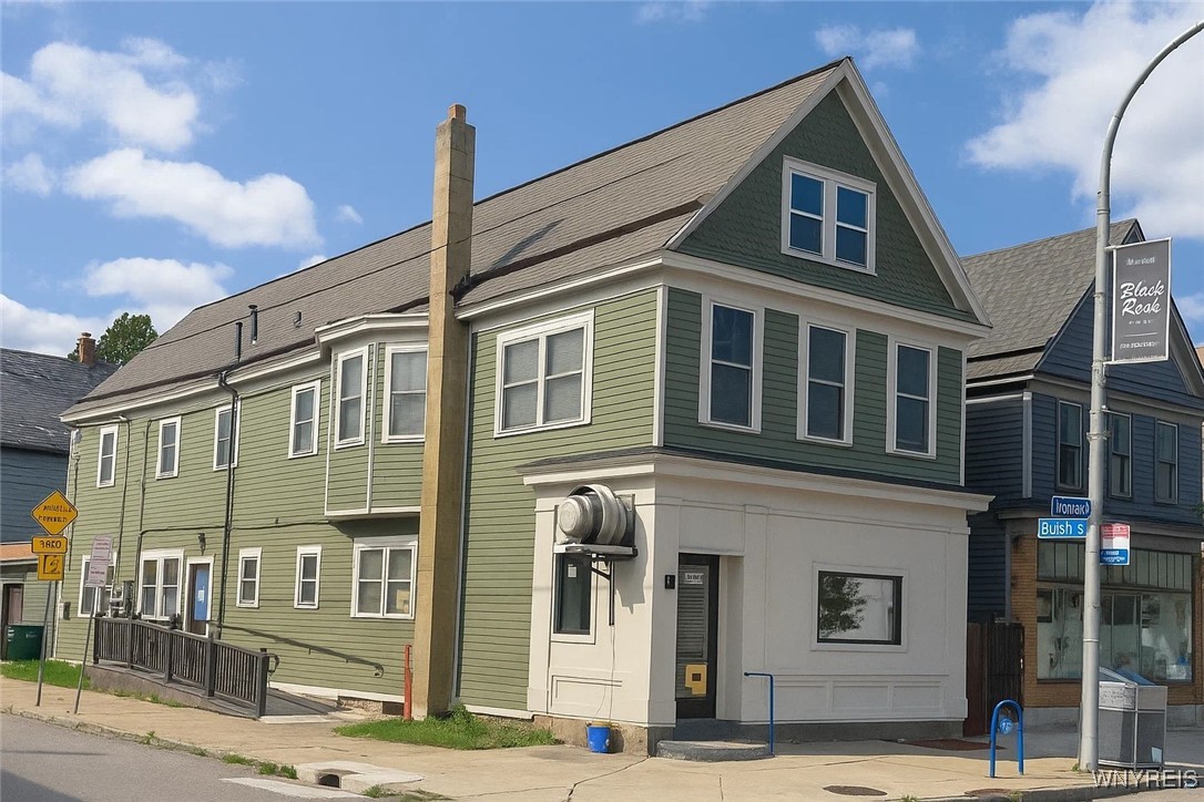 photo YH: 504 Amherst Street, Buffalo NY 14207