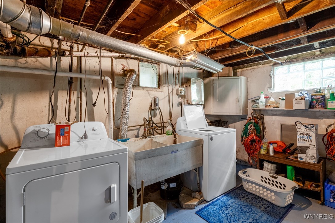 photo 23Nt8: 7084 Versailles Road, Evans NY 14047