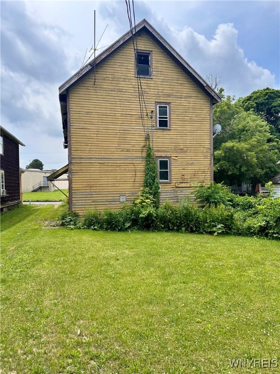 photo undefined: 640 Elmwood Avenue, Niagara Falls NY 14301