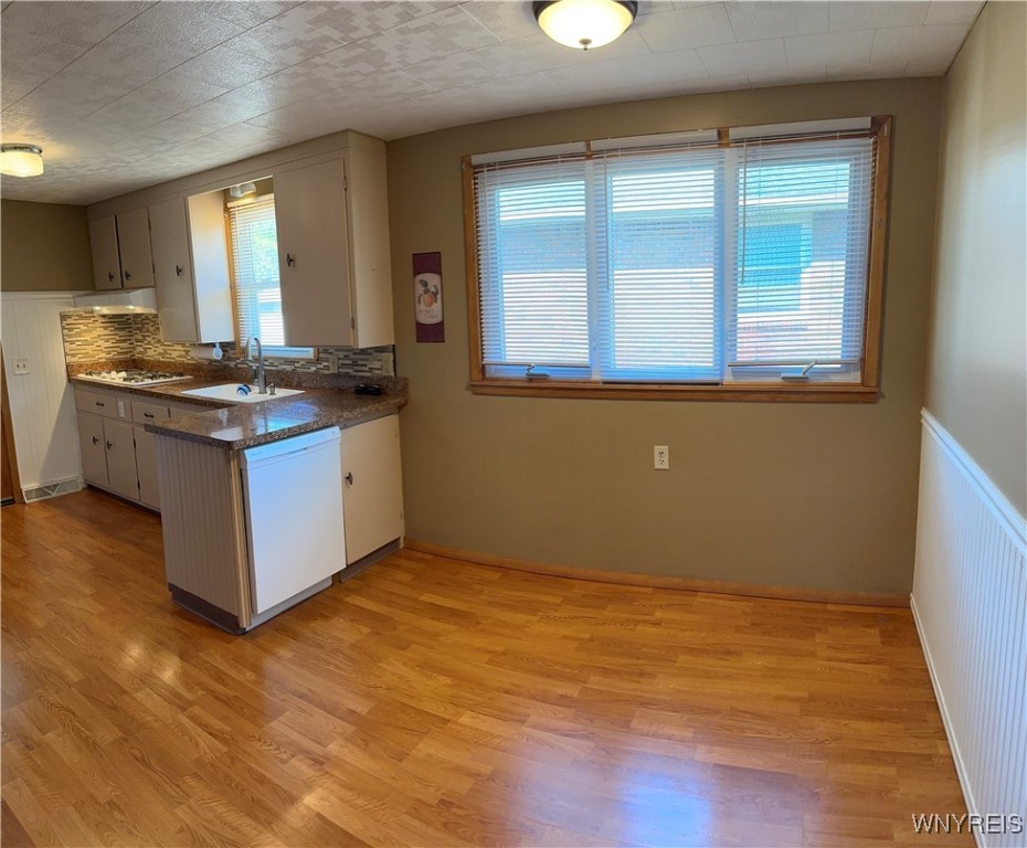 photo 4 : 64 Seton Road, Cheektowaga NY 14225