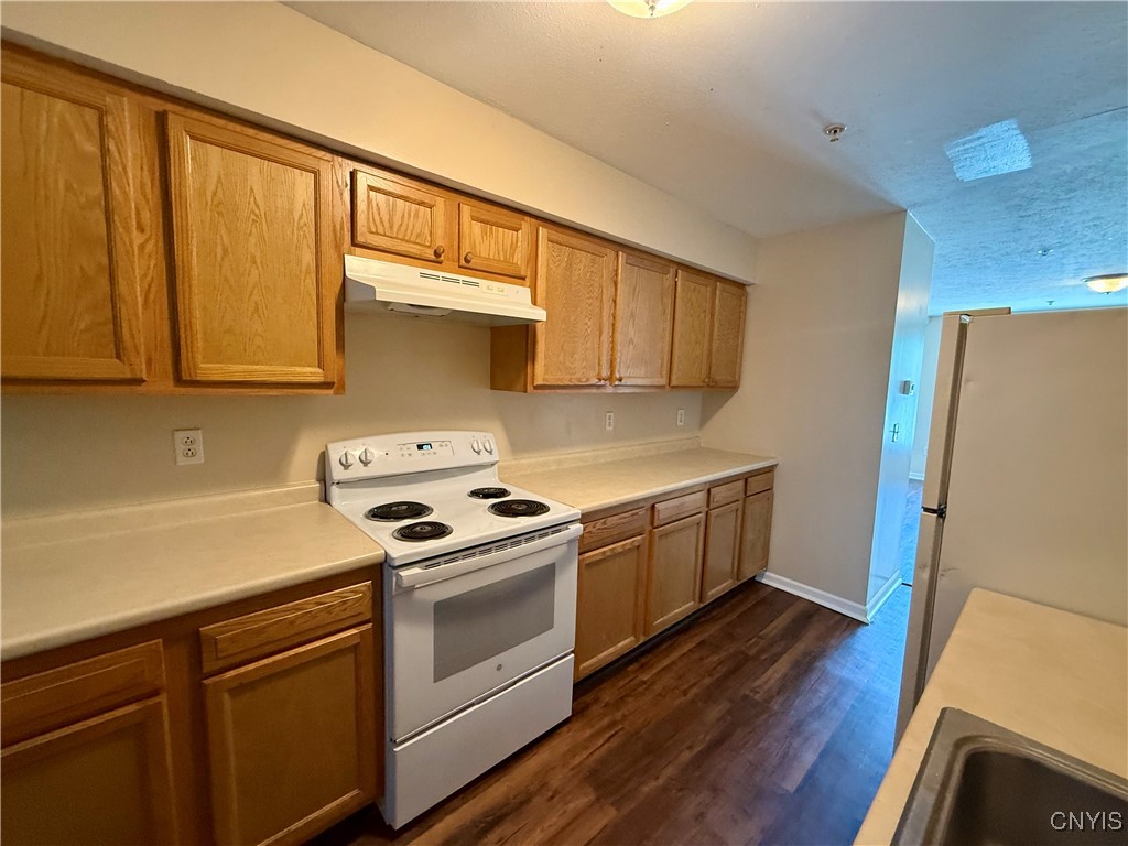 photo 2 : 254 Apt 5 East Main Street, Watertown City NY 13601
