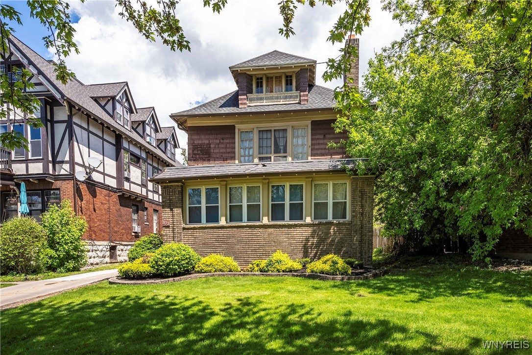 photo VRfjLPZkmQ0gGtCshZqHTaG9CbTuFE: 373 Elmwood Avenue, Buffalo NY 14222