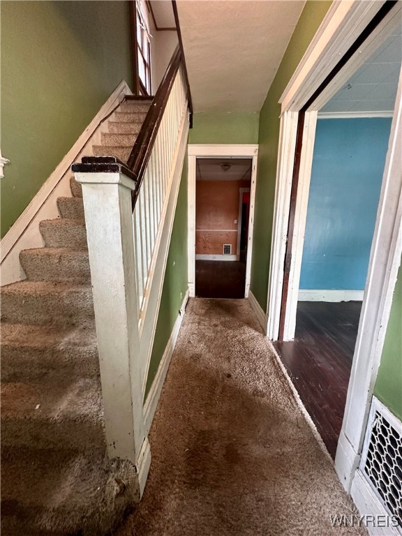 photo 2 : 524 10th Street, Niagara Falls NY 14301