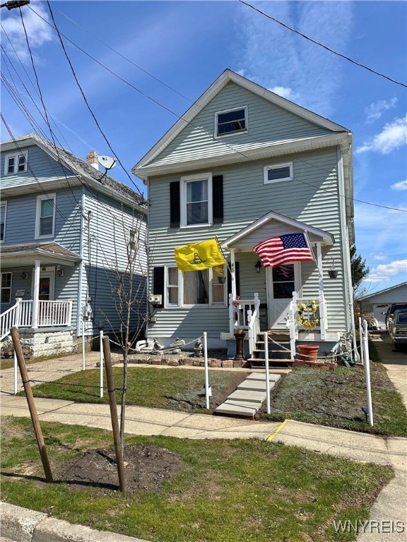 photo Z5KaSsAL9g: 48 Cowing Street, Lancaster NY 14043
