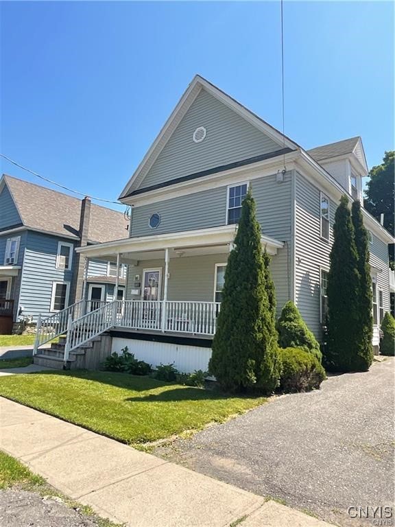 photo Rndwv6TOmfXeOocJEKf-3a1fv5syva4: 706 Mill Street, Watertown City NY 13601