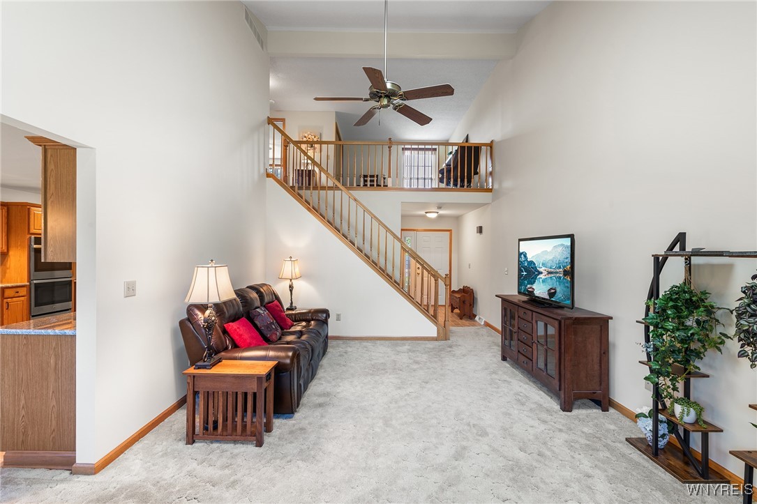 photo 4 : 6 Hedge Lane, Lancaster NY 14086