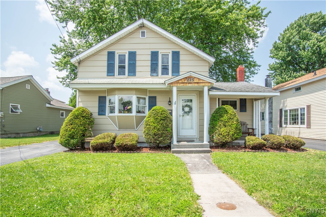 photo M13nHg60sF9z8: 225 Breen Avenue, Watertown City NY 13601