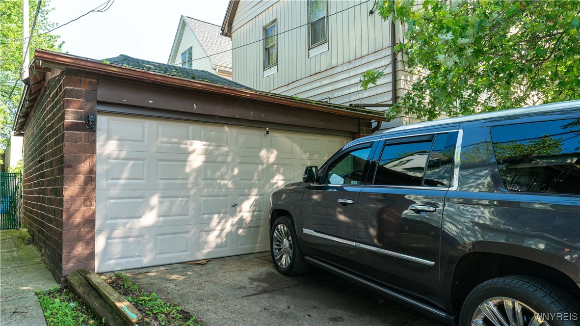 photo undefined: 2009 Seneca Street, Buffalo NY 14210