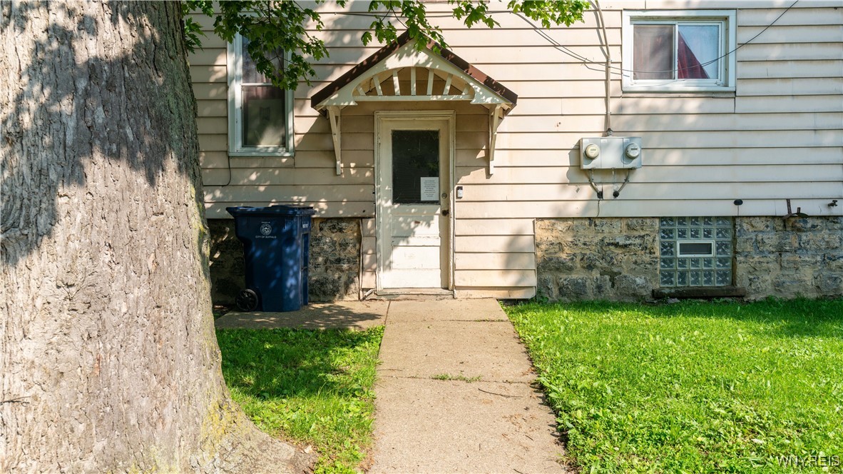 photo 4 : 2009 Seneca Street, Buffalo NY 14210