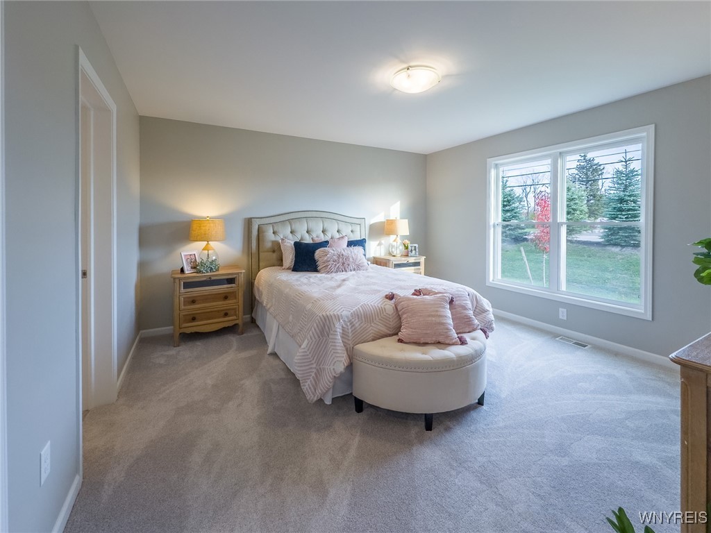 photo d1SN319HBX1tJKQHZBnyOkaRnoVks: 12 White Orchid Way, Lancaster NY 14086
