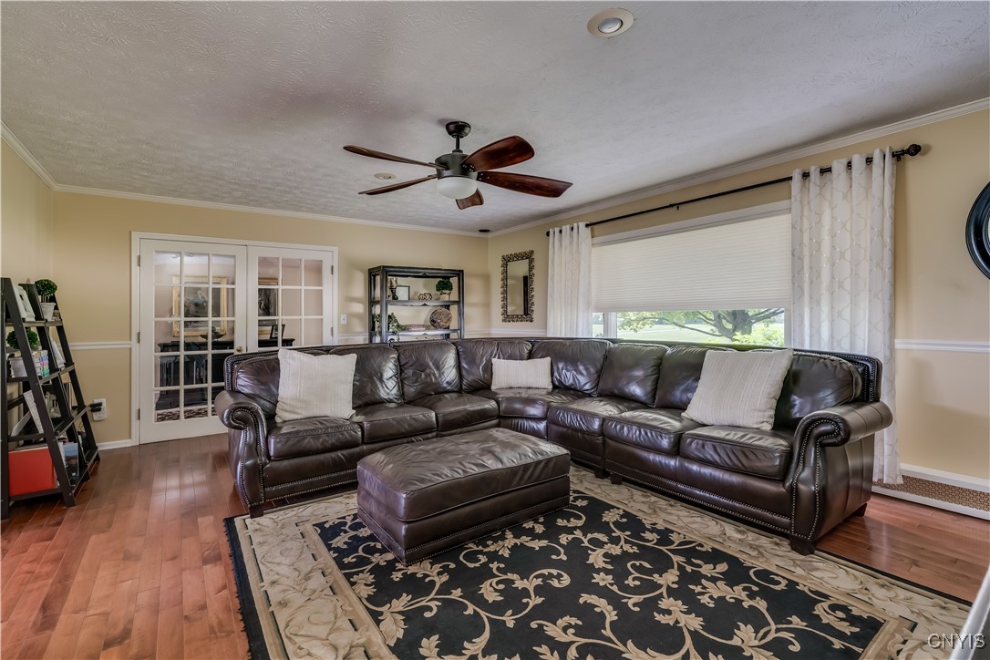 photo 4 : 21275 County Route 63, Watertown Town NY 13601