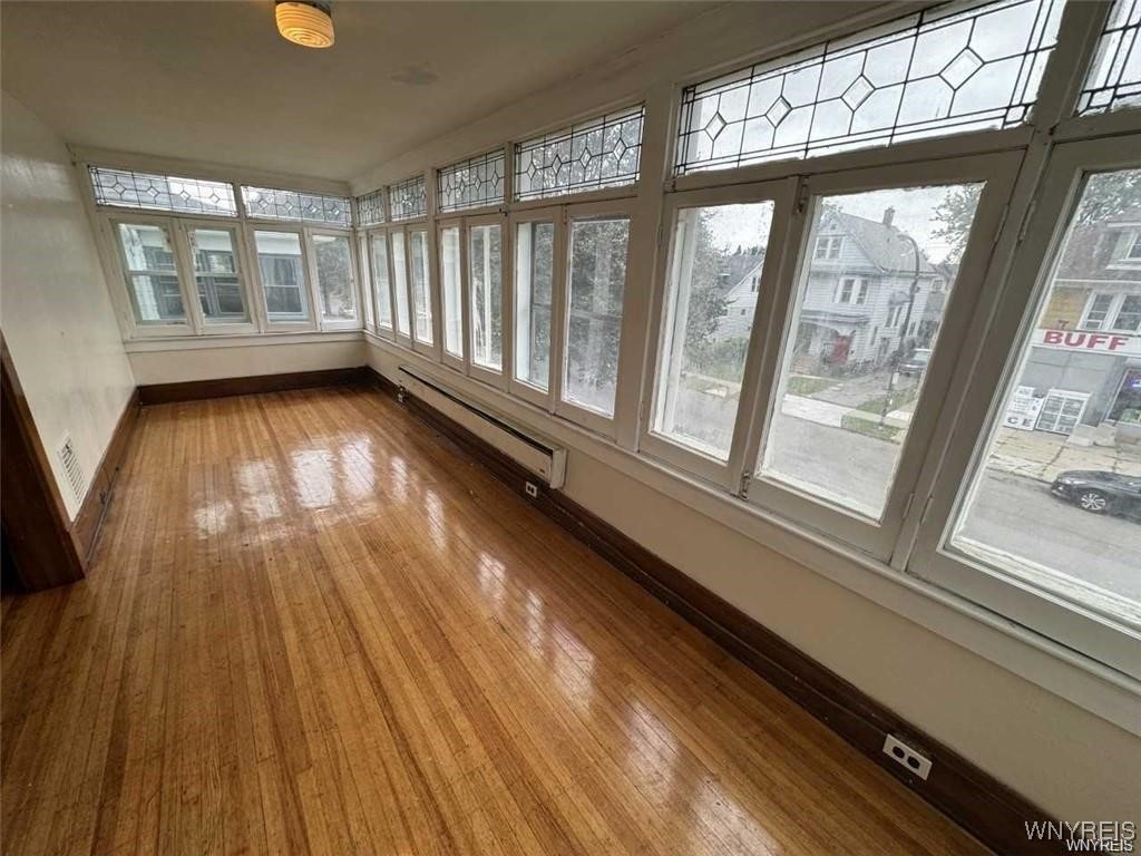 photo nRJSwndcev9JyaSs1N3Mu7iLohFw: 89 Lisbon Avenue UPPER, Buffalo NY 14214