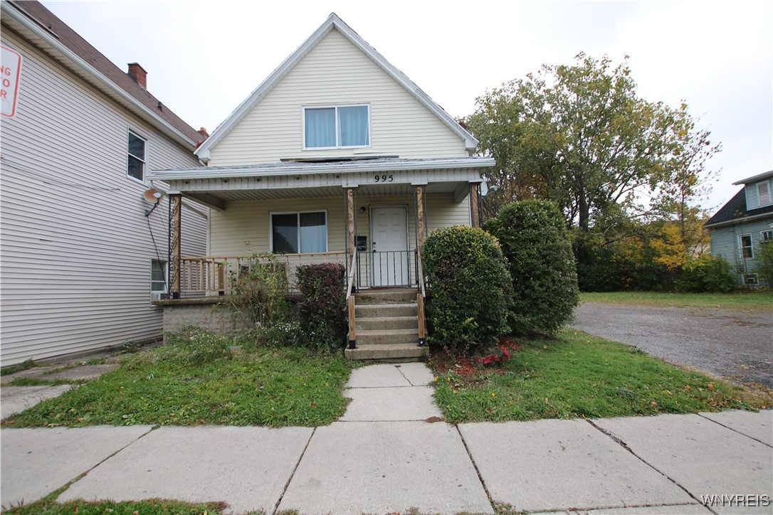 photo f3pmzaFC9Vi7TzkqoelVs9xN3grxsYF-ADq9jeY: 995 Tonawanda Street, Buffalo NY 14207