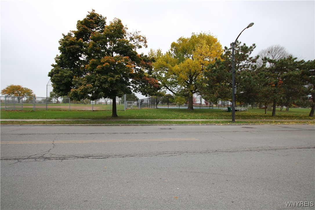 photo po: 995 Tonawanda Street, Buffalo NY 14207