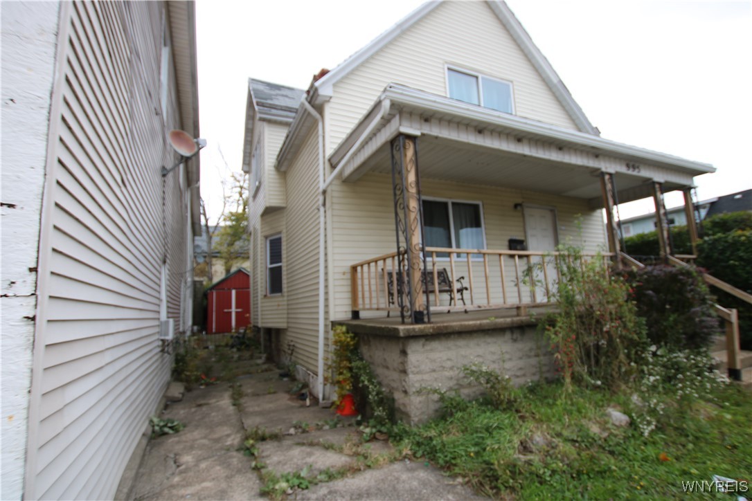 photo 3 : 995 Tonawanda Street, Buffalo NY 14207