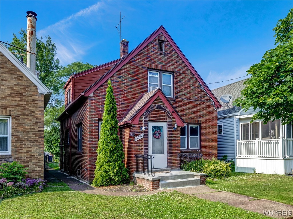 photo cX9BjPCc7XkhIqt-BebGRclf5mHocRUB6sWs: 2776 Forest Avenue, Niagara Falls NY 14303