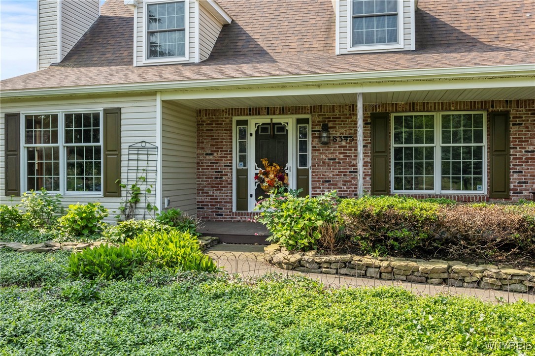 photo 4 : 8345 Lapp Road, Clarence NY 14051