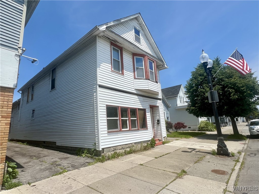 photo tHvveWBA4: 1112 East Lovejoy Street, Buffalo NY 14206