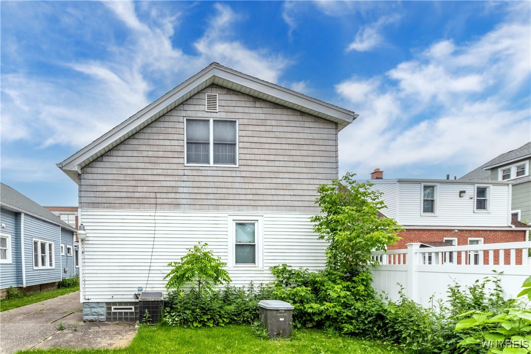 photo 4 : 56 Lorraine Avenue, Buffalo NY 14220