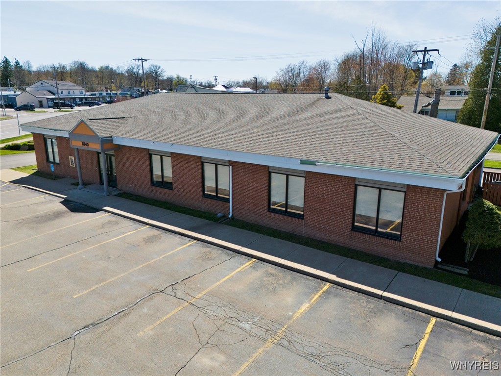 photo 4 : 6840 Erie Road, Evans NY 14047