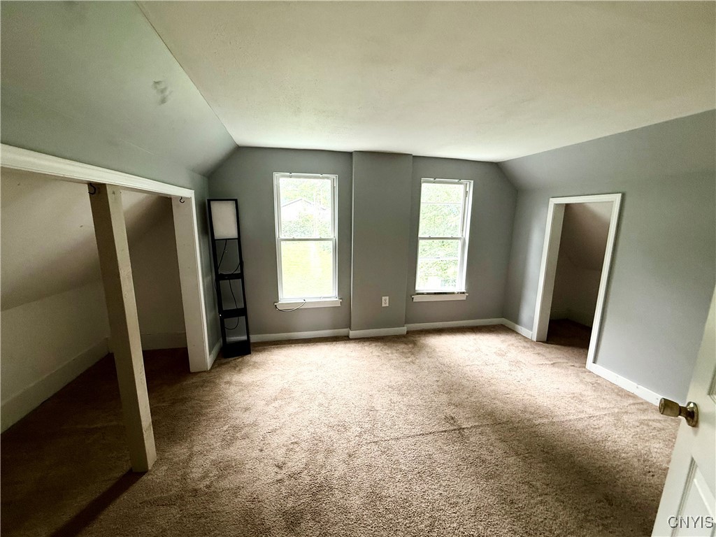 photo DEj2IUaWHXqtT14AFJY-AYU6FY: 732 Leray Street, Watertown City NY 13601