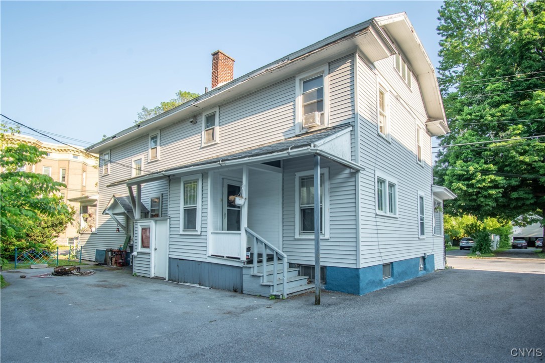 photo 4 : 304 Mullin Street, Watertown City NY 13601